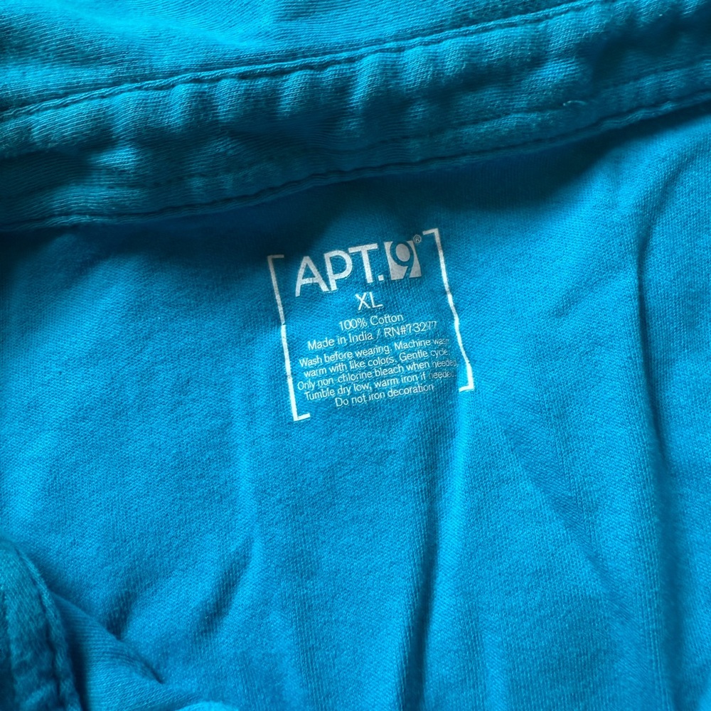 Apt. 9 Shirt - Picture 3 of 3